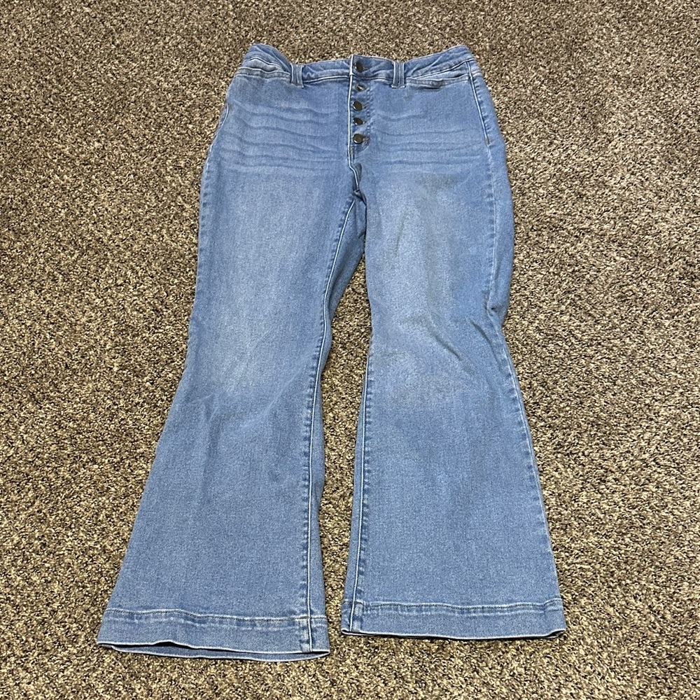 Women's Blue High-Waisted Flare Jeans